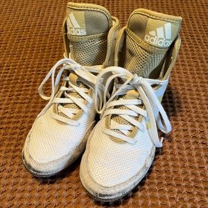 Adidas Size 4 wrestling shoes